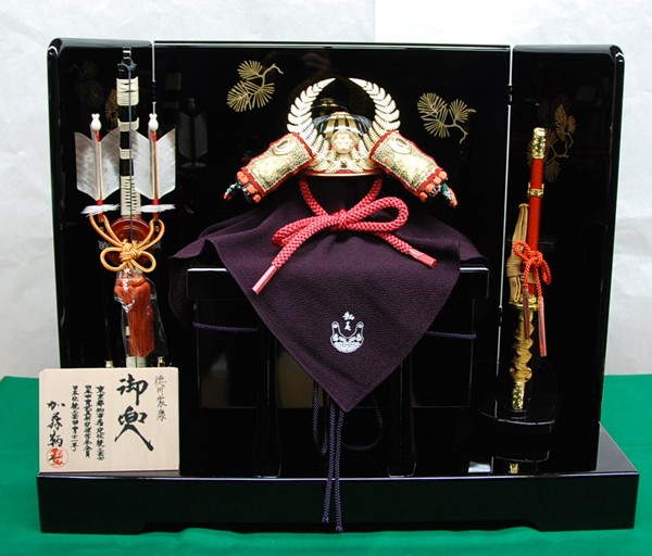 加藤鞆美作 徳川家康公 三分の一 兜飾